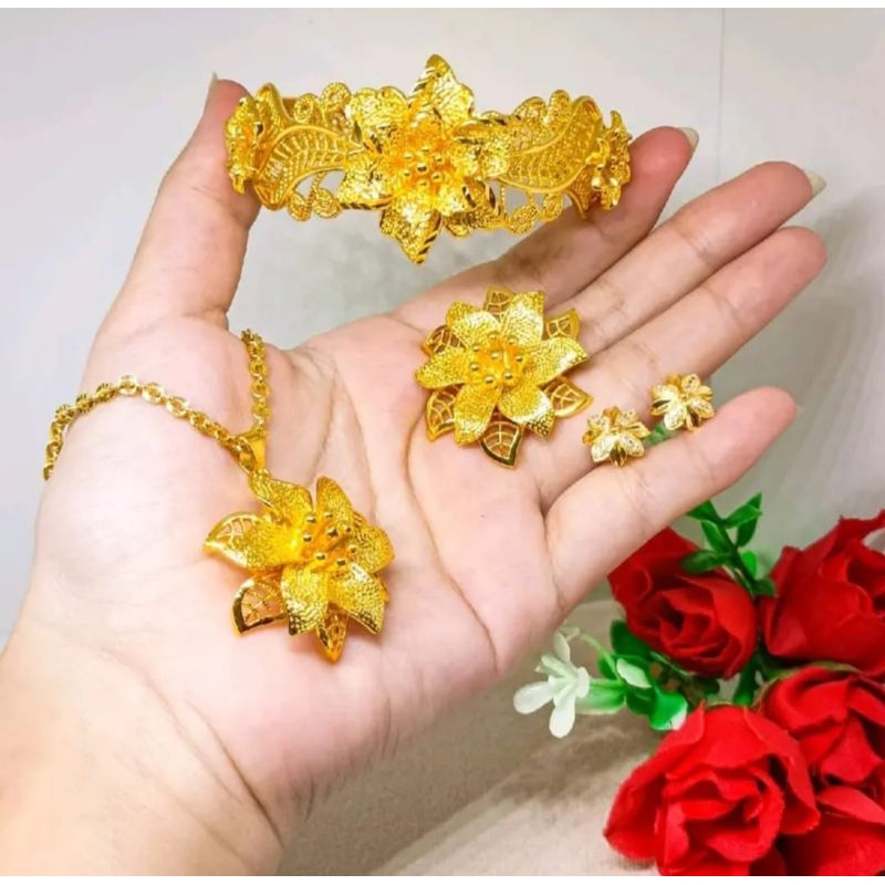 Satu set perhiasan bunga kendari lapis Emas 24k