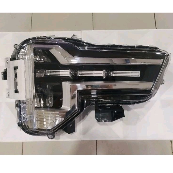 Lampu Depan Headlamp Xpander Ultimate 2022 Up