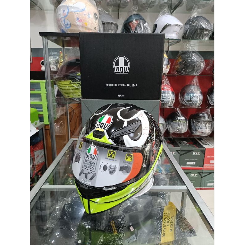 HELM AGV K1 BIRDY BLACK