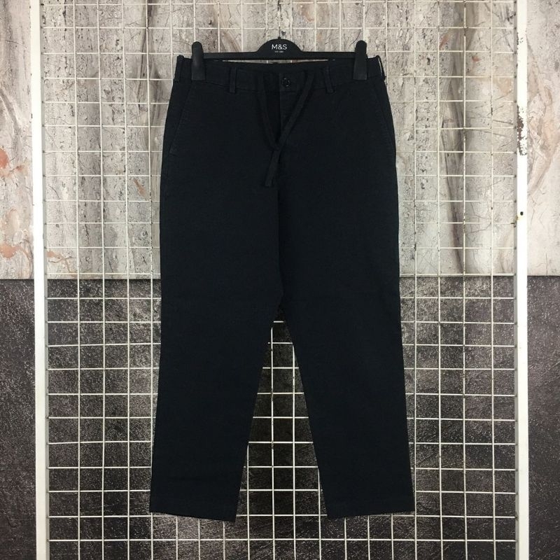 Celana Panjang Formal Ankle Pants Branded Original UNIQLO Ankle Pants Navy Size M . SDA 05580 Second