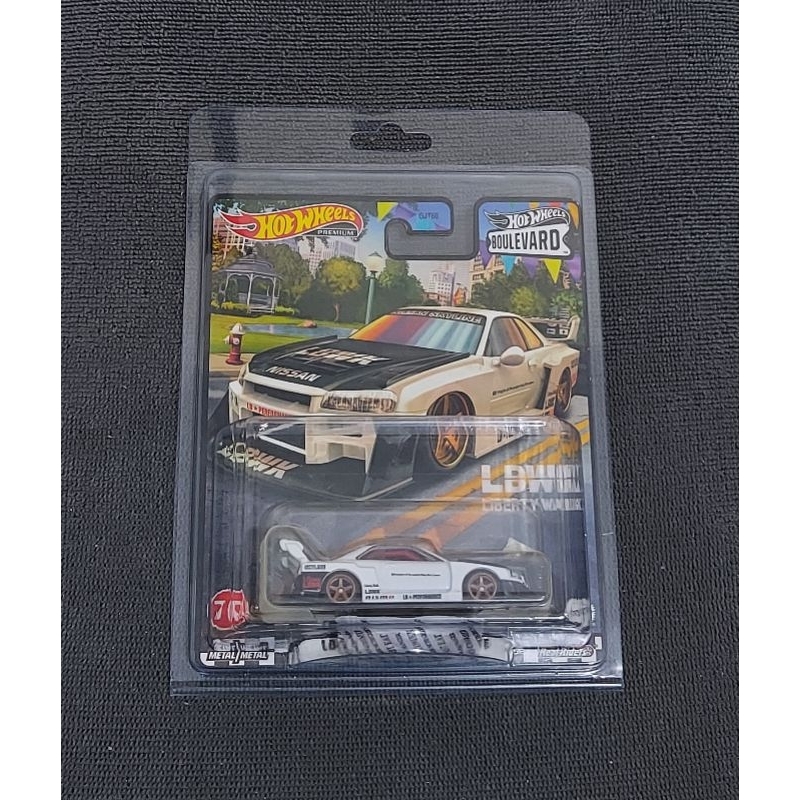 HOT WHEELS LBWK R34 PUTIH BOULEVARD