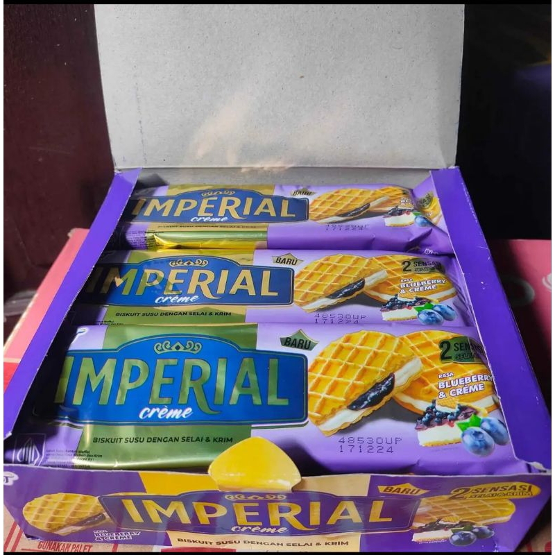 

Biscuit Imperial Blueberry dan Creme 27gr