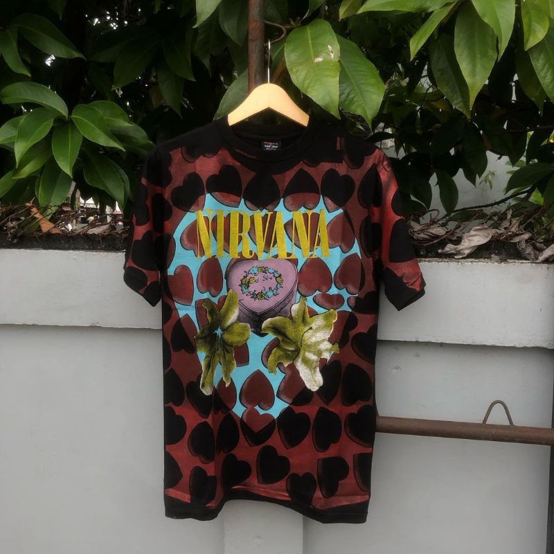 Nirvana heart shaped box vintage tshirt