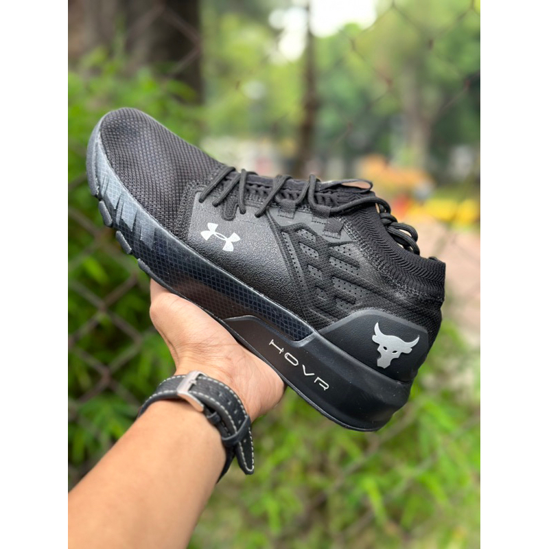 Sepatu Pria Under Armour Hovr Project Rock 2 Black