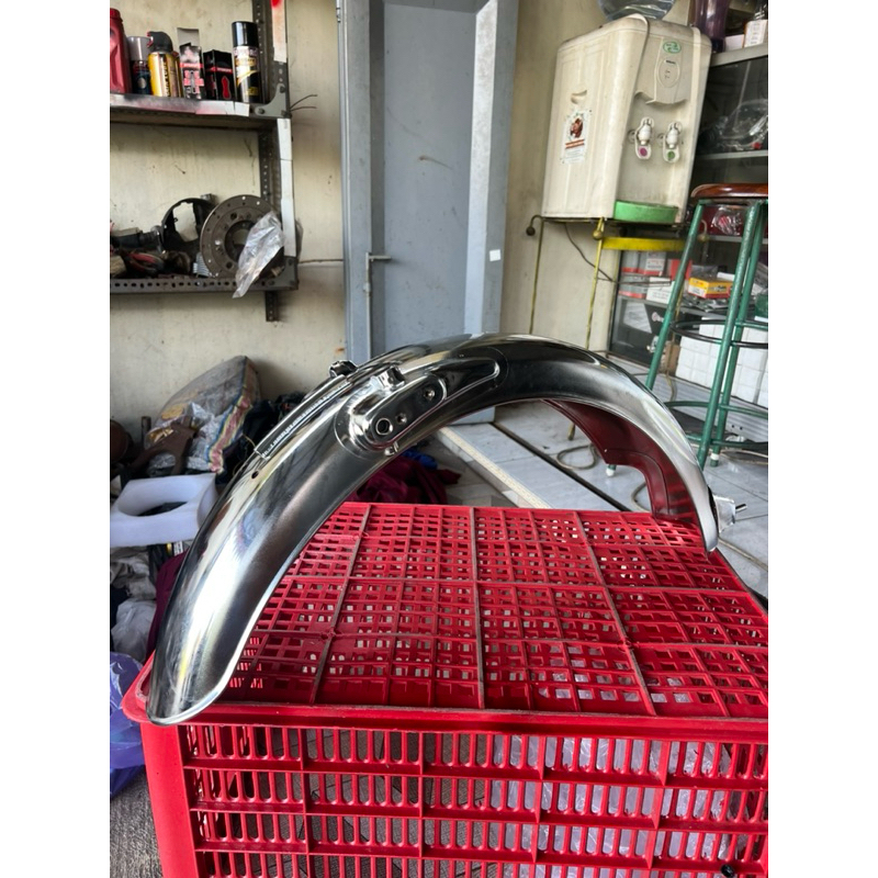 SLEBOR SPAKBOR BELAKANG CB125 IMPORT PERSISI ORIGINAL HELIBARS