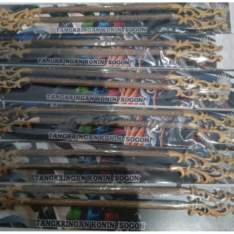 TANGKRINGAN BURUNG UKIR KAYU KONIN/SOGON