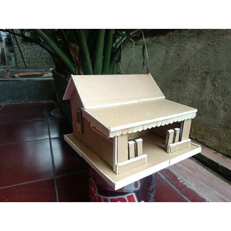 Prakarya Maket Miniatur Rumah Adat Betawi dari Kardus Polos