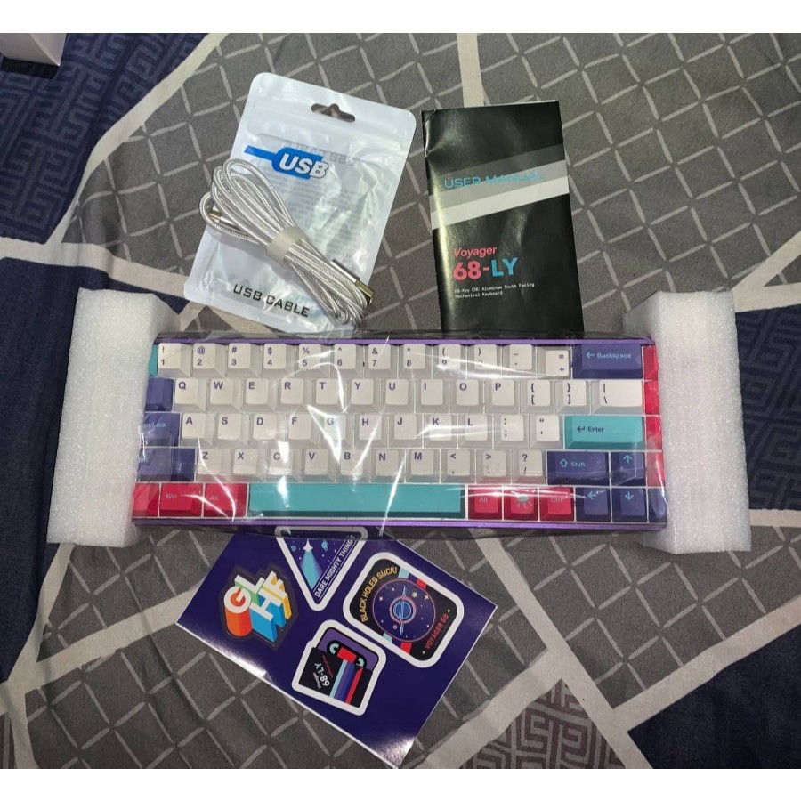 VOYAGER68 Lightyear Edition CNC Alu South Facing Mechanical Keyboard