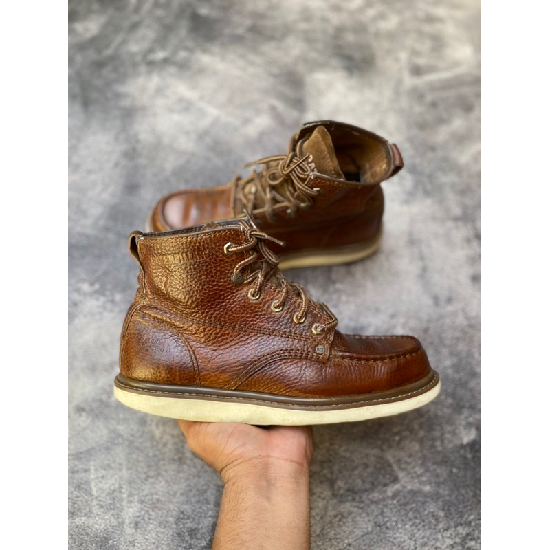 Caterpillar Moctoe Boots Size 42 / second