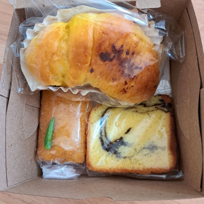 

Snack Box Paket Premium 1