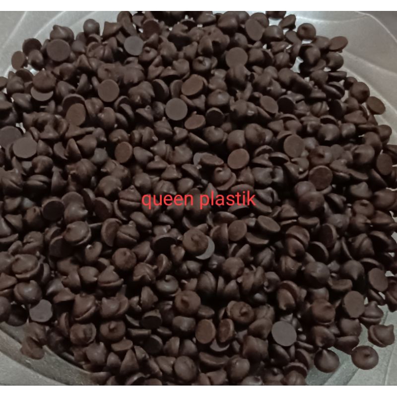 

Choco chip ELMER kerucut chocochips topping repack 100 gr ,250 gr