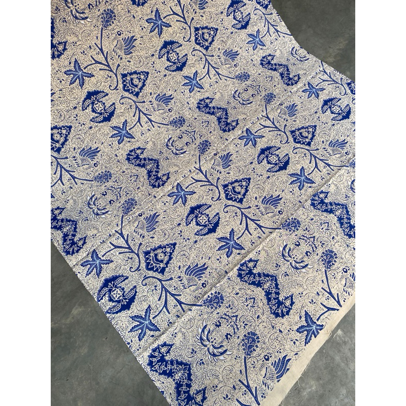 Kain batik Lawasan Wahyu Tumurun. Kain Batik Wahyu Tumurun. Batik Wahyu. Batik Manten