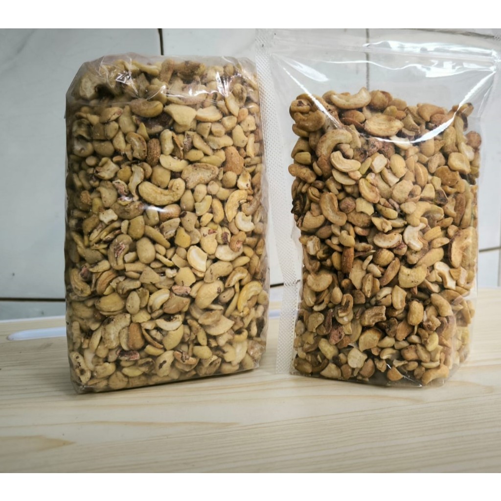 

Kacang Mede Utuh Mentah Super