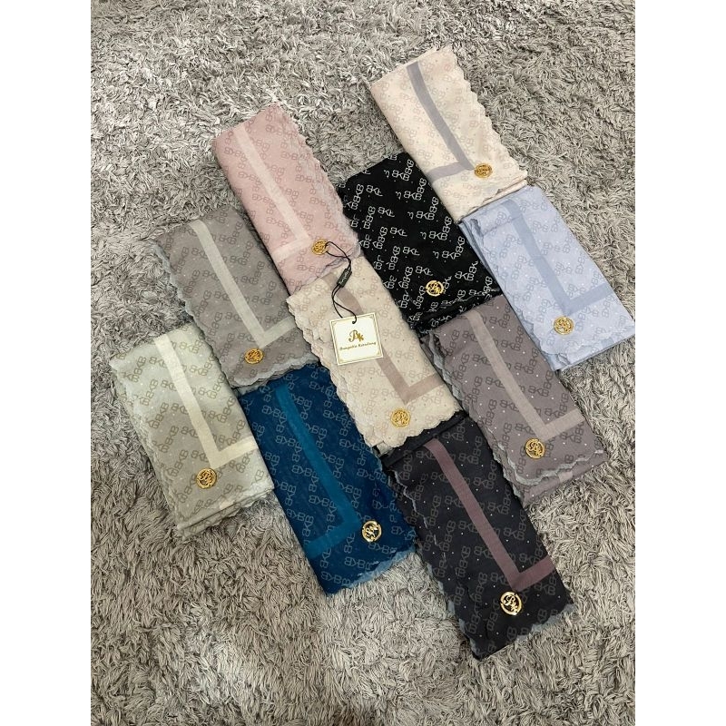 Hijab Segi4 Bungatta