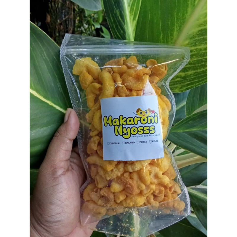 

cemilan makaroni nyosss rasa keju asin 120 g cemilan murah halal 100%