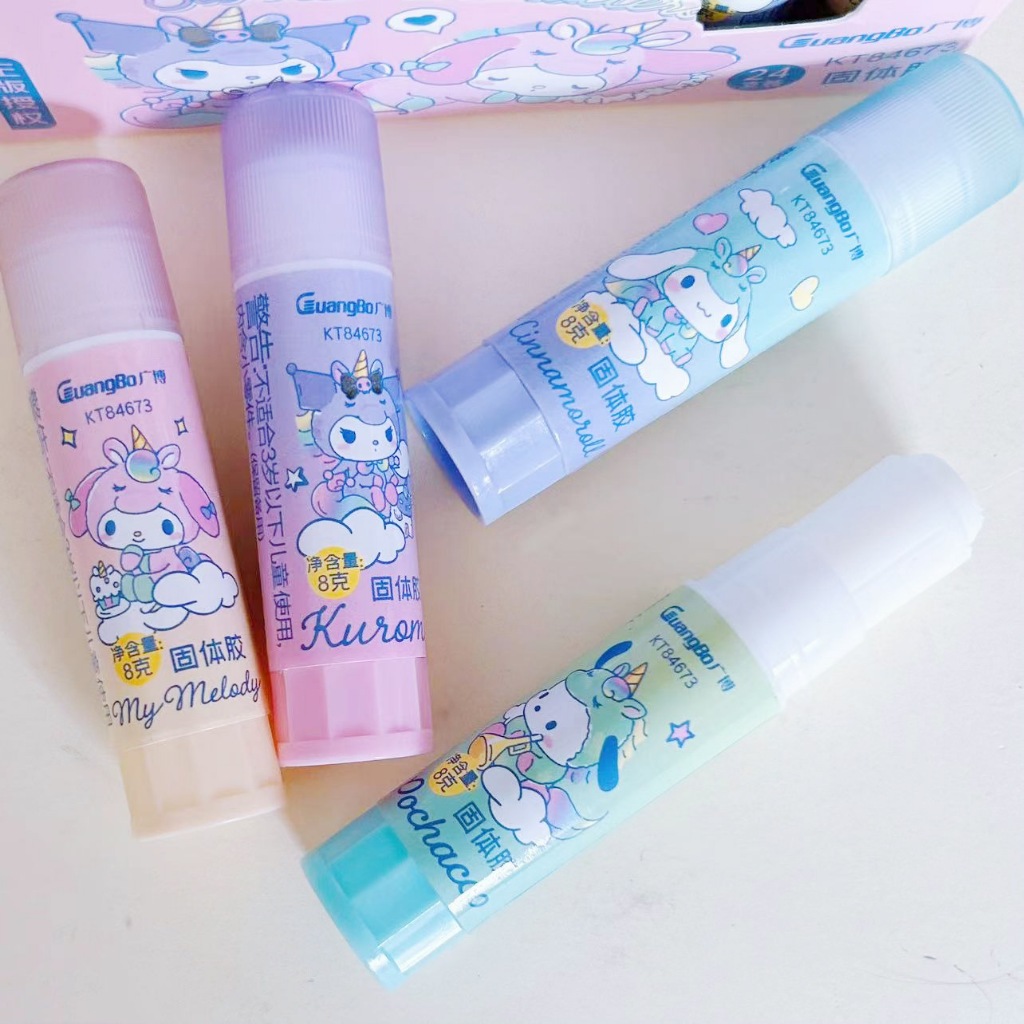 

LEM GLUE STICK MOTIF SANRIO / LEM KERTAS MOTIF CINNAMOROL MELODY KUROMI HELLOKITTY