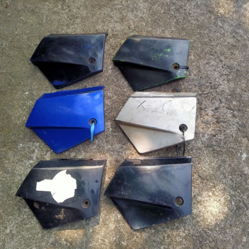 Cover accu Box aki Kaze cover tutup aki kanan Kawasaki Kaze R Kaze original