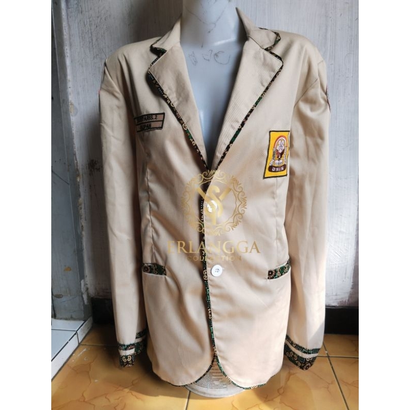 Almamater Sekolah Custom Batik