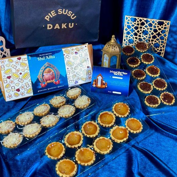 

HAMPERS LEBARAN IDUL ADHA PIE SUSU - isi 3 box