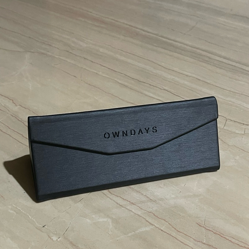 [READY SIAP KIRIM] KOTAK KACAMATA OWNDAYS HITAM ORI