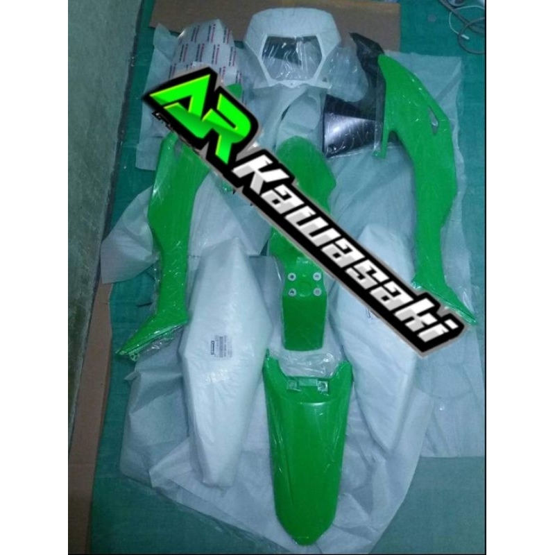 Cover body set klx BF 150 hijau original
