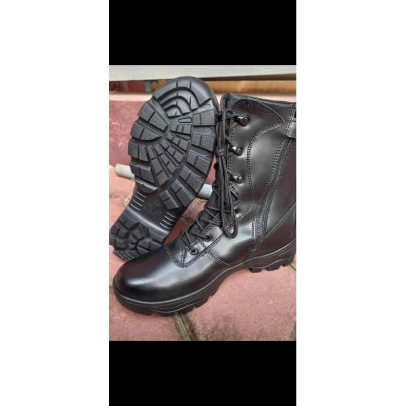 sepatu jatah TNI AD