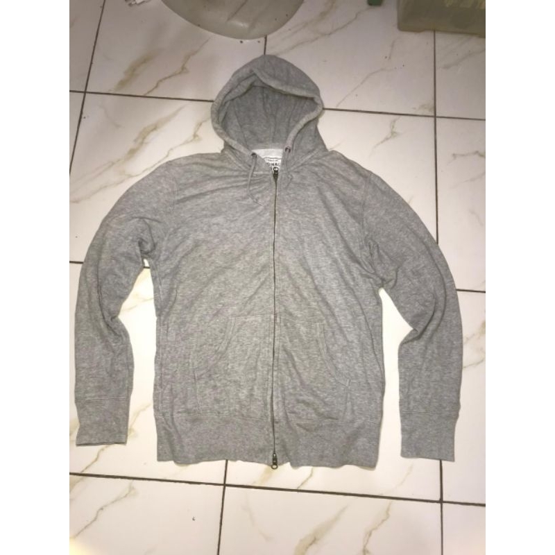 Hoodie UNIQLO ziper abu-abu
