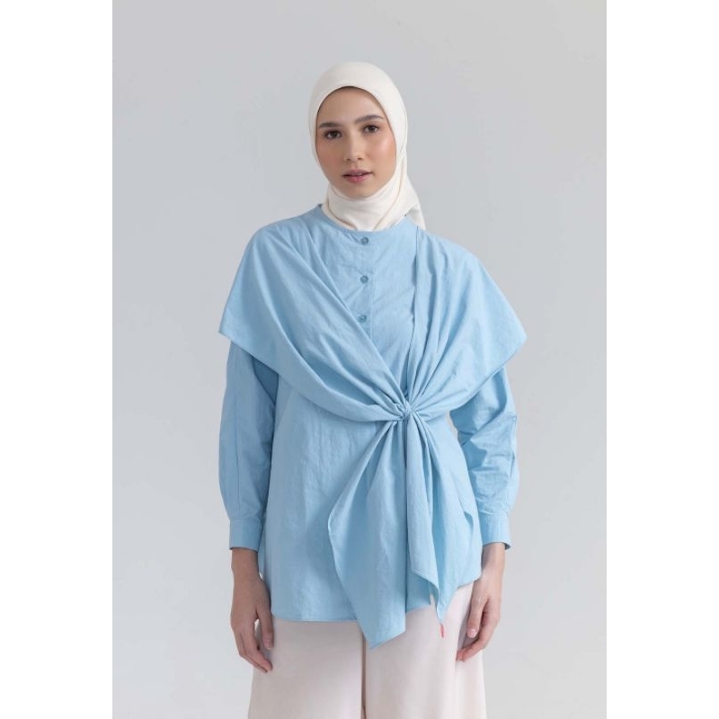 SALE New Riamiranda Estrella Top Free Paperbag
