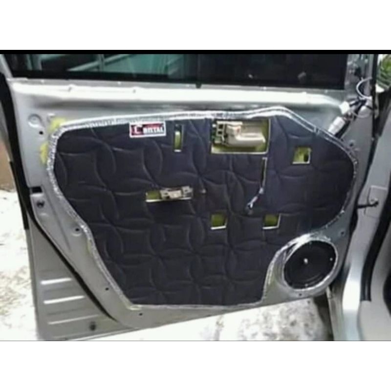 Cristal peredam suara pintu Pajero sport 2010-2015