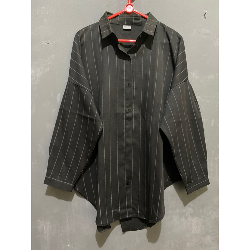 Kemeja This is April