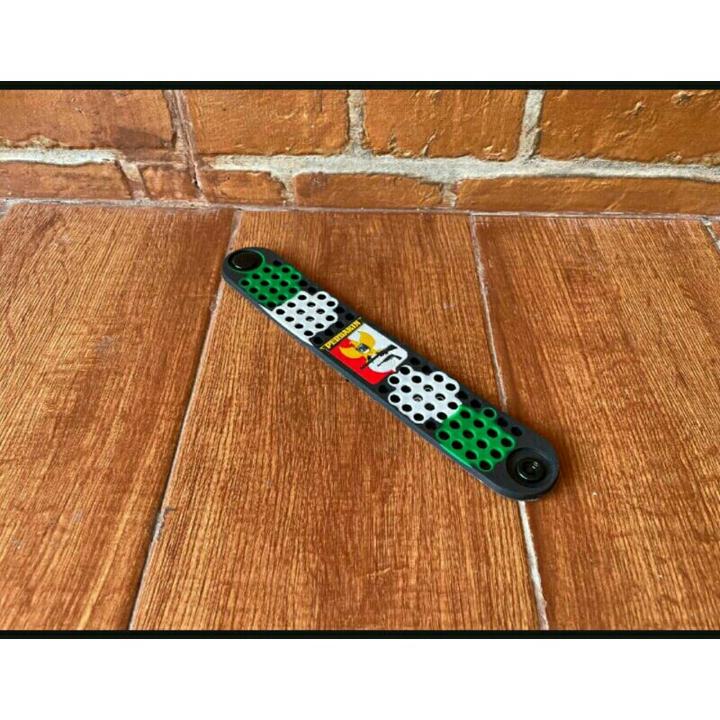 gelang karet lubang isi 100 lubang / gelang karet / gelang lubang