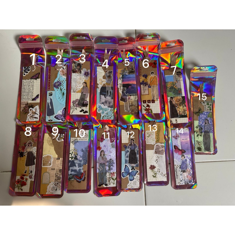 

Pembatas Buku Novel Al Qur’an