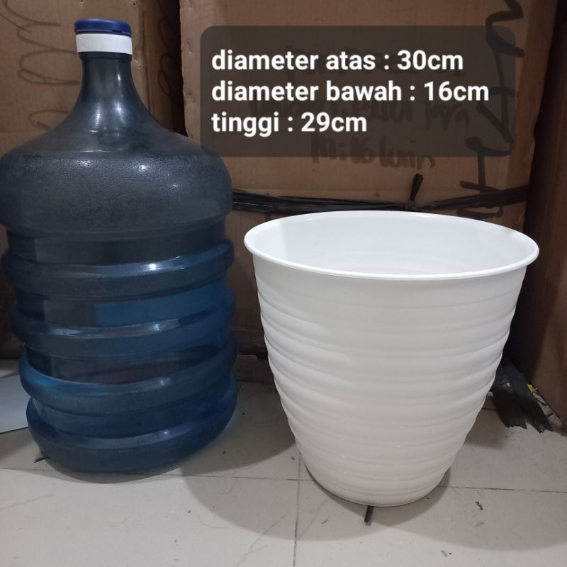 Pot Tinggi Putih  Tawon Pirus 30