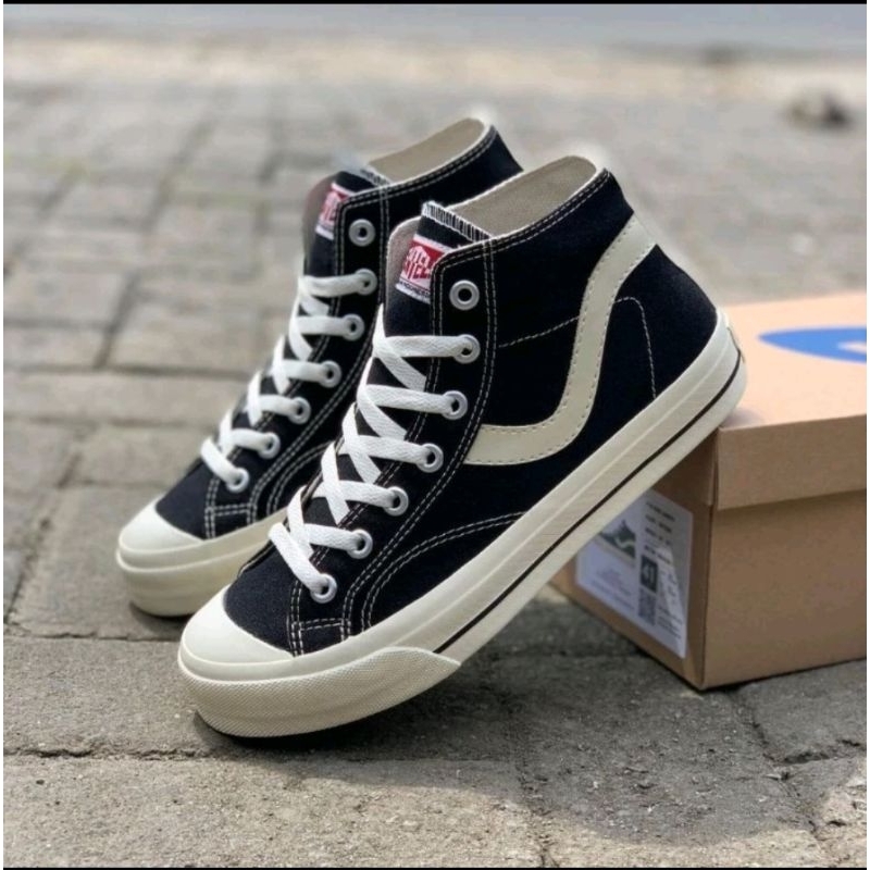 Sepatu Sekolah Vantella