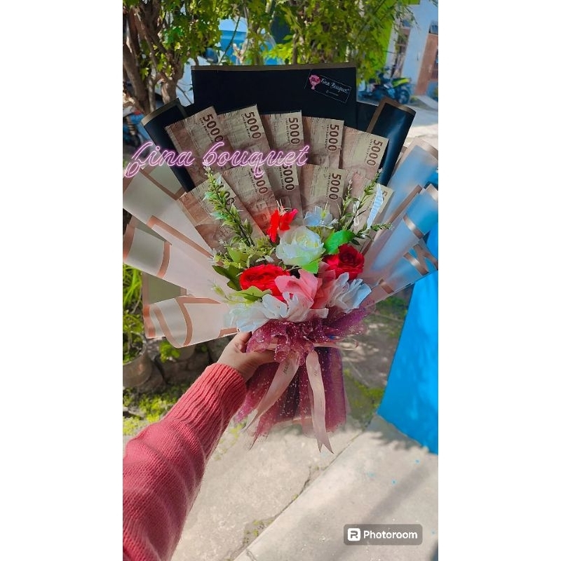 BuketWisudaBuketUang5000an