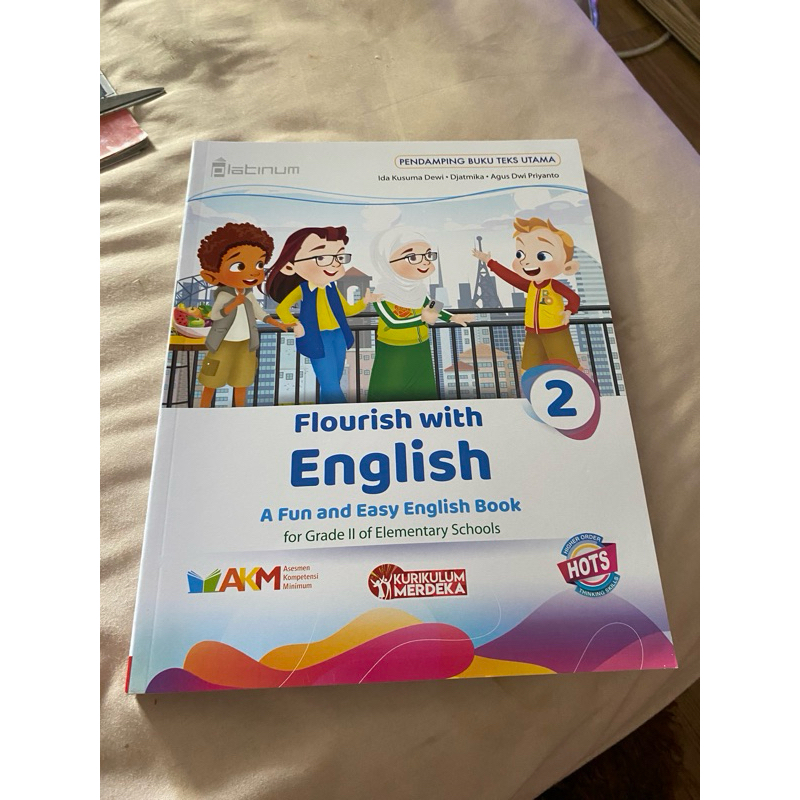 

Buku Kelas 2 SD/Mi English Tiga Serangkai Platinum dijamin 100% original HOTS
