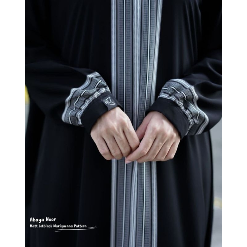 EY- ABAYA JETBLACK HITAM JUMBO/ABAYA NOOR/ABAYA POLOS LEBARAN BY KHIZANAAH SUNNAH