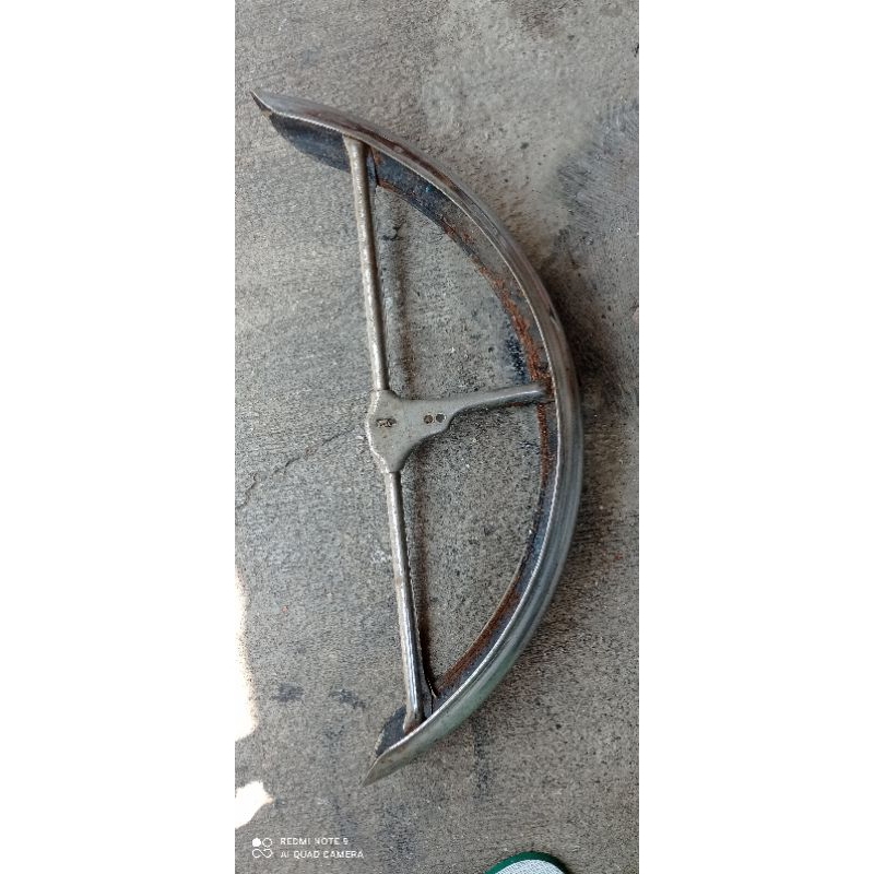 spakbor depan Suzuki A100 original