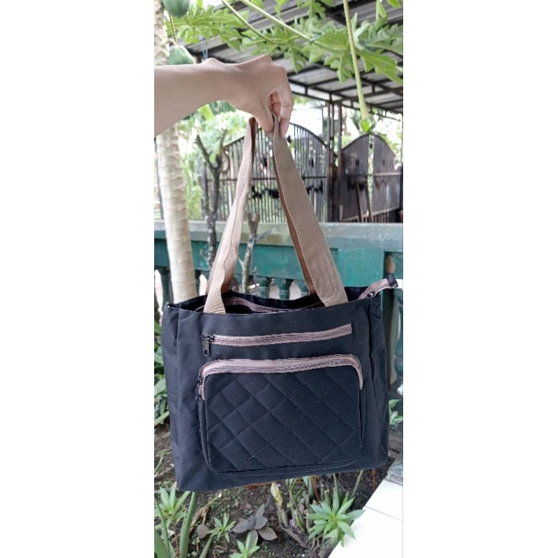 TAS SAMPING WANITA SELEMPANG