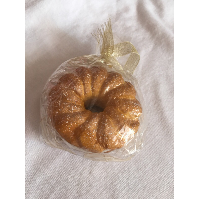 bread squishy keychain Cafe de N