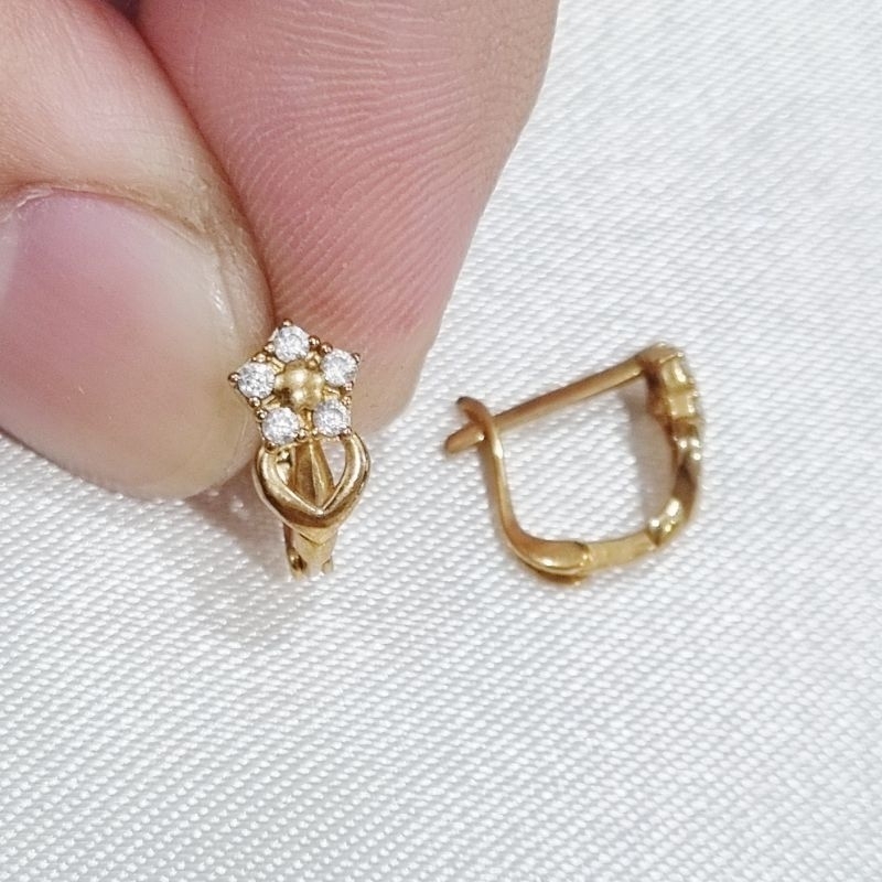 6K / 1.05 gr / 1 cm - Anting Klip / Jepit Emas Muda Asli Kadar 30% 300 - PJ