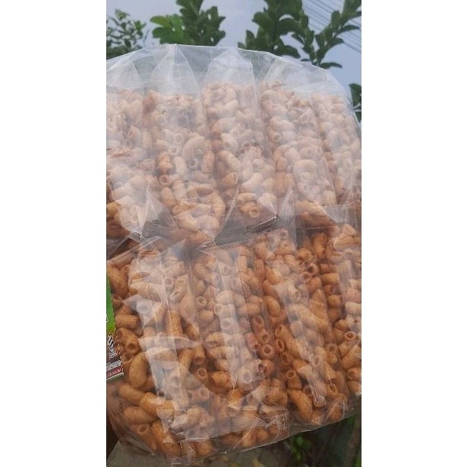 

MAKARONI PEDAS 1bal isi 10( harga ecer toko 7000 an)