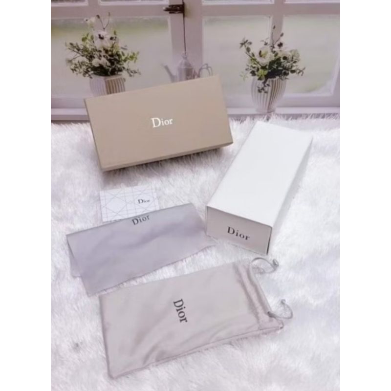 Tempat Kacamata Dior - case kacamata Dior