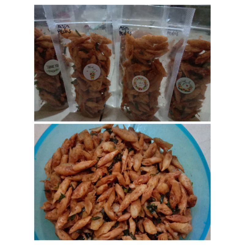 

keripik lumpia rasa asin pedas