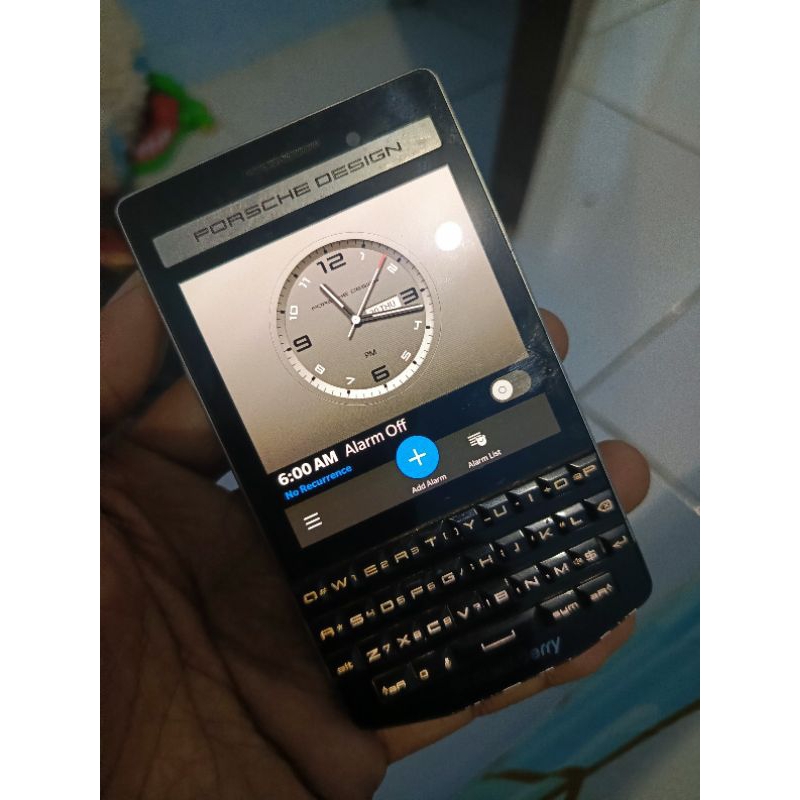 BlackBerry Porsche design 9983