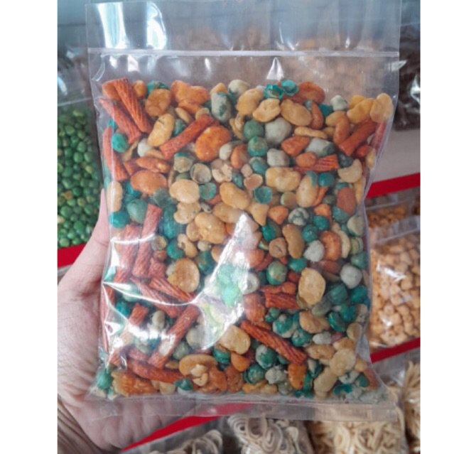 

Kacang Campur 250gr