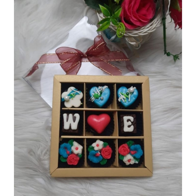 

souvenir ulang tahun anak murah, coklat custom bisa request tulisan dan warna coklat