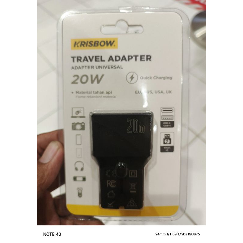 Krisbow universal travel adapter/charger handphone universal 20w/adaptor luar negeri