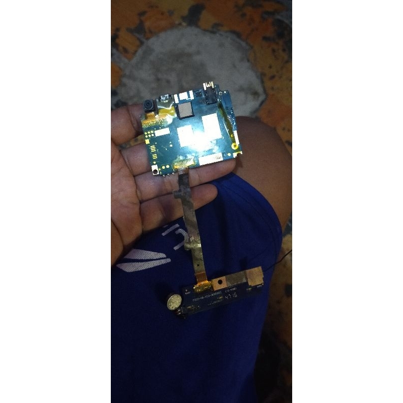 mesin Polytron R2507i normal tested