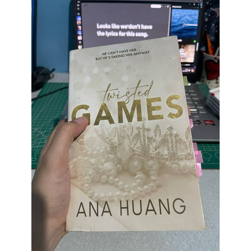 [PRELOVED] Twisted Games